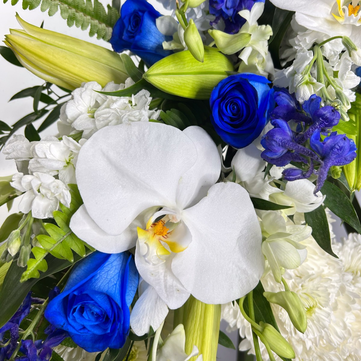 Ocean Whispers Wreath - Image 2