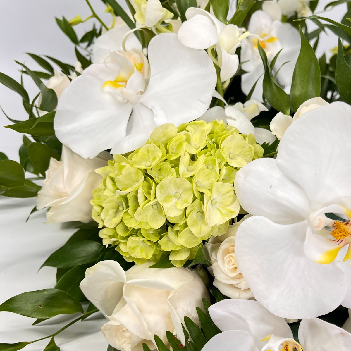 Heavenly Embrace Urn Arrangement - Image 3