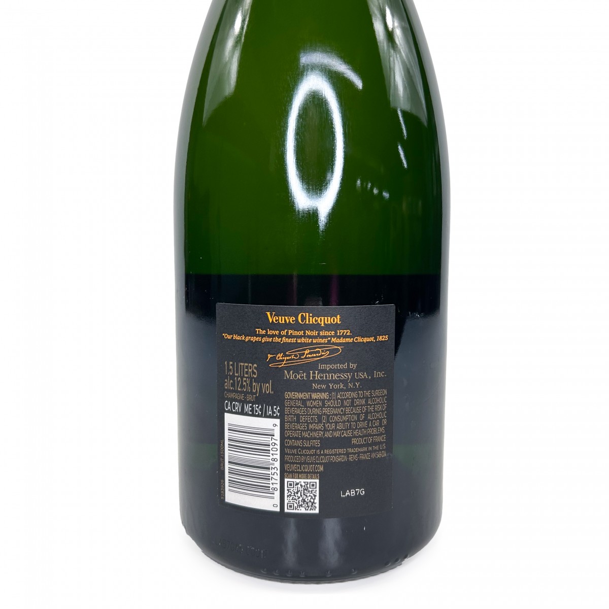 Veuve Clicquot Yellow Label Brut Champagne. 1.5L - Image 2