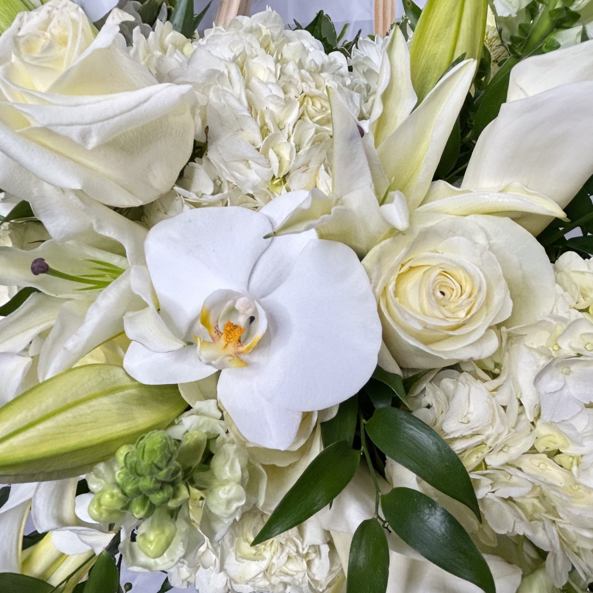 Promise of Heaven Wreath - Image 3