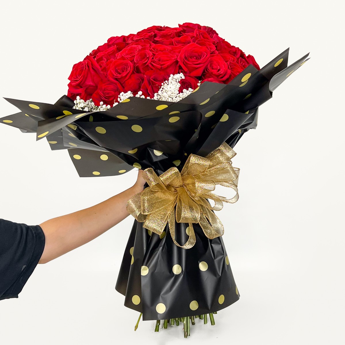 100 Roses & Baby's Breath Round Wrap - Image 3