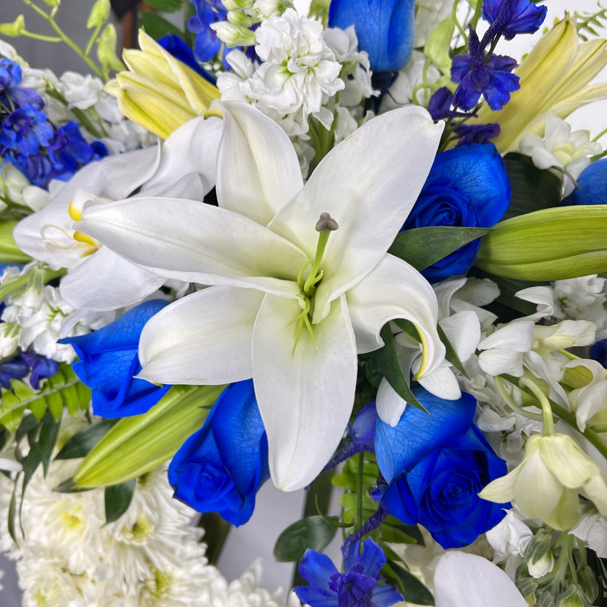 Ocean Whispers Wreath - Image 3